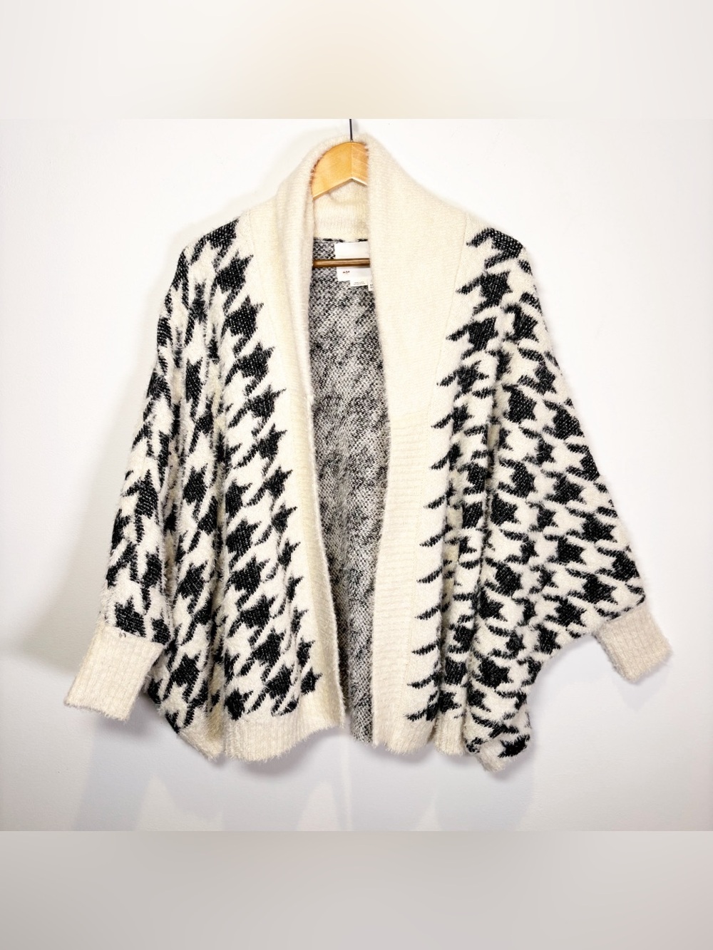 Anthropologie Houndstooth Shawl Cardigan